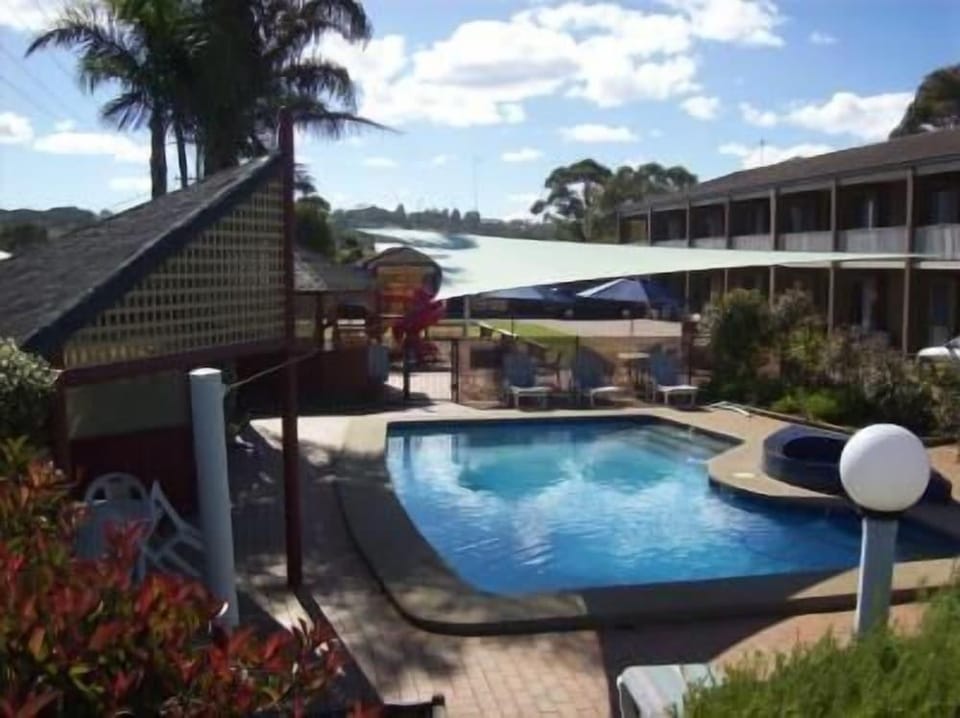 Black Swan Motel inn Hotel in Lakes Entrance