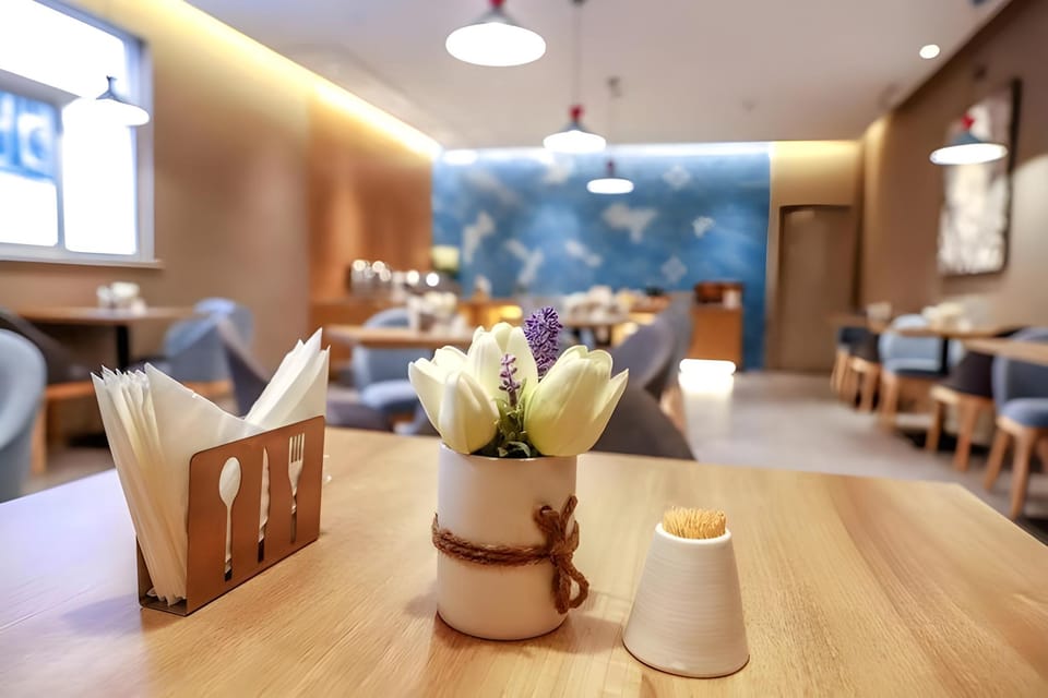 Home Inn Neo Zaozhuang Zhenxing Middle Road Hotel in Jiangsu