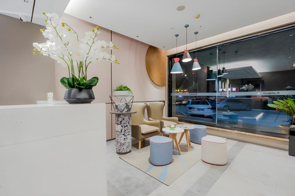Home Inn Neo Zhuji High-speed Railway Station Powerlong Plaza Hotel in Hangzhou