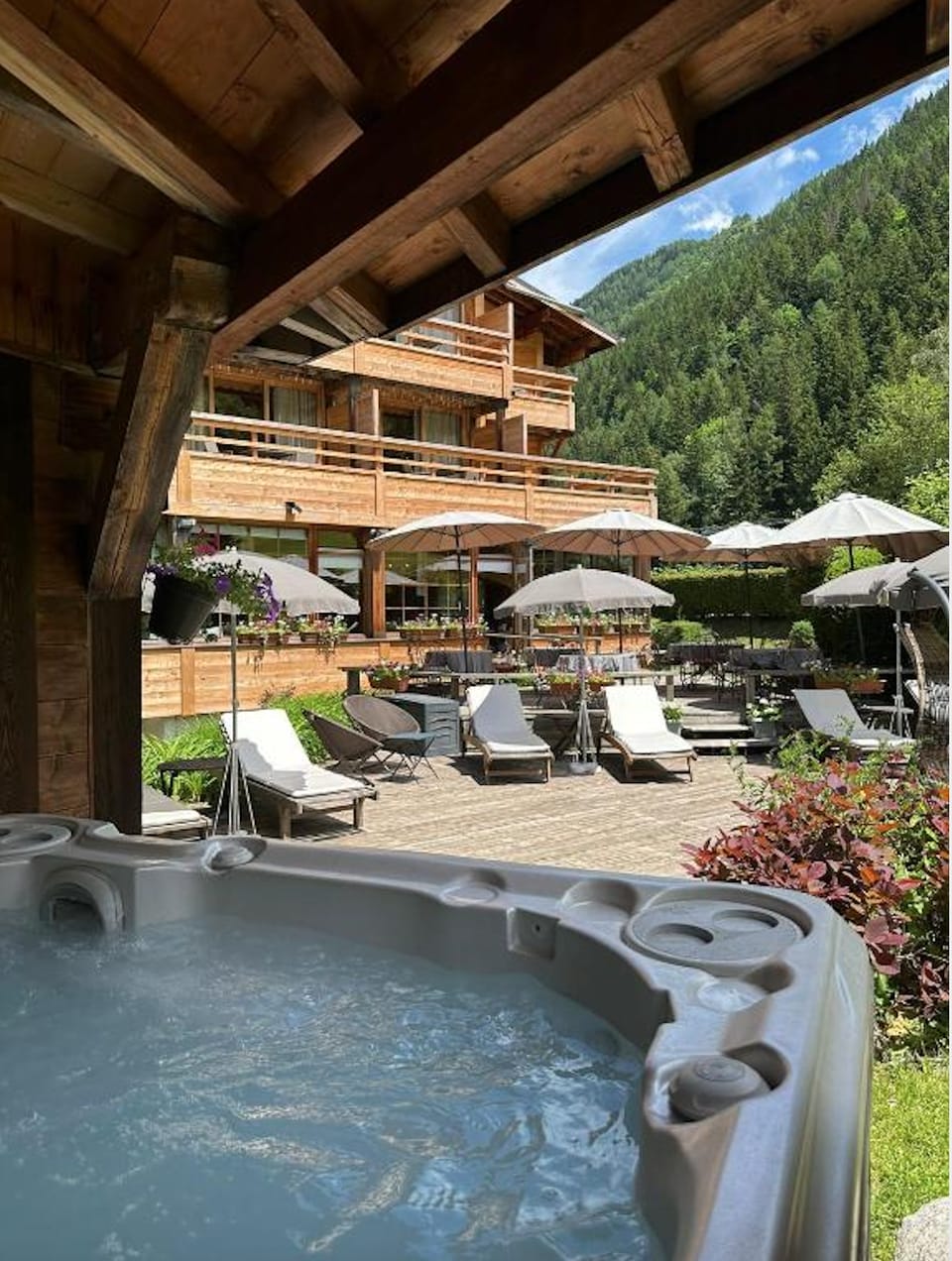 Hôtel Le Jeu de Paume Restaurant & Spa Hotel in Chamonix