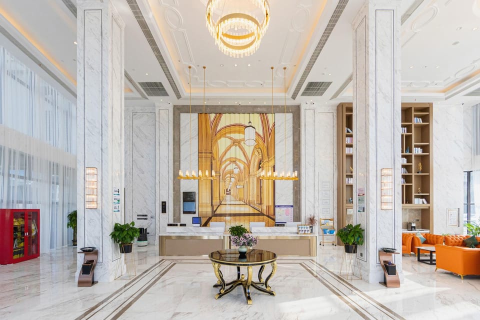 Vienna International Hotel Huai'an Lianshui Binhe Wuyue Plaza Wudao Lake Hotel in Jiangsu