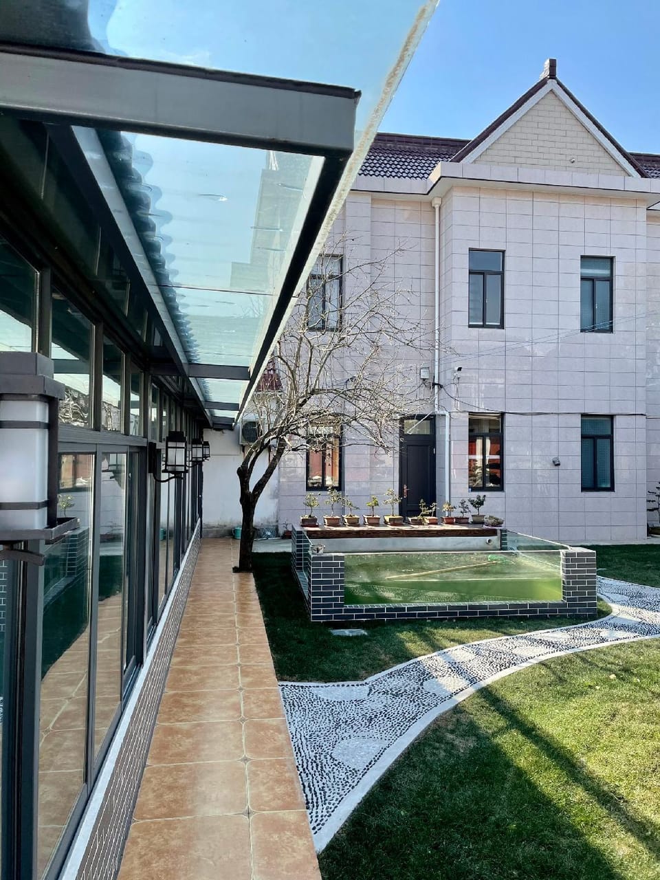 Junjun Xiaoyuan Homestay Hotel in Shanghai