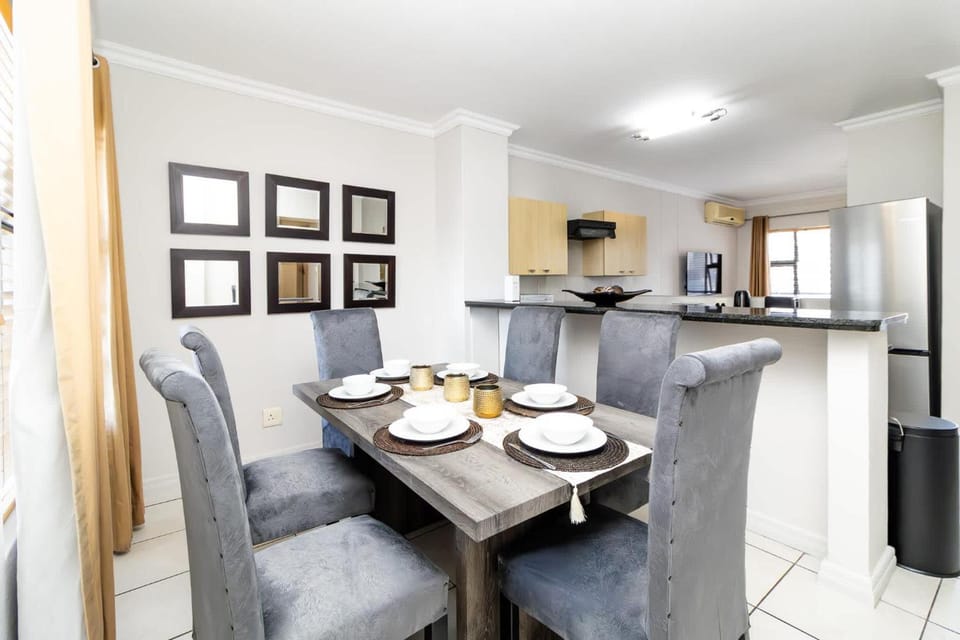Westpoint Sandton - Opulent Heights Apartment hotel in Sandton