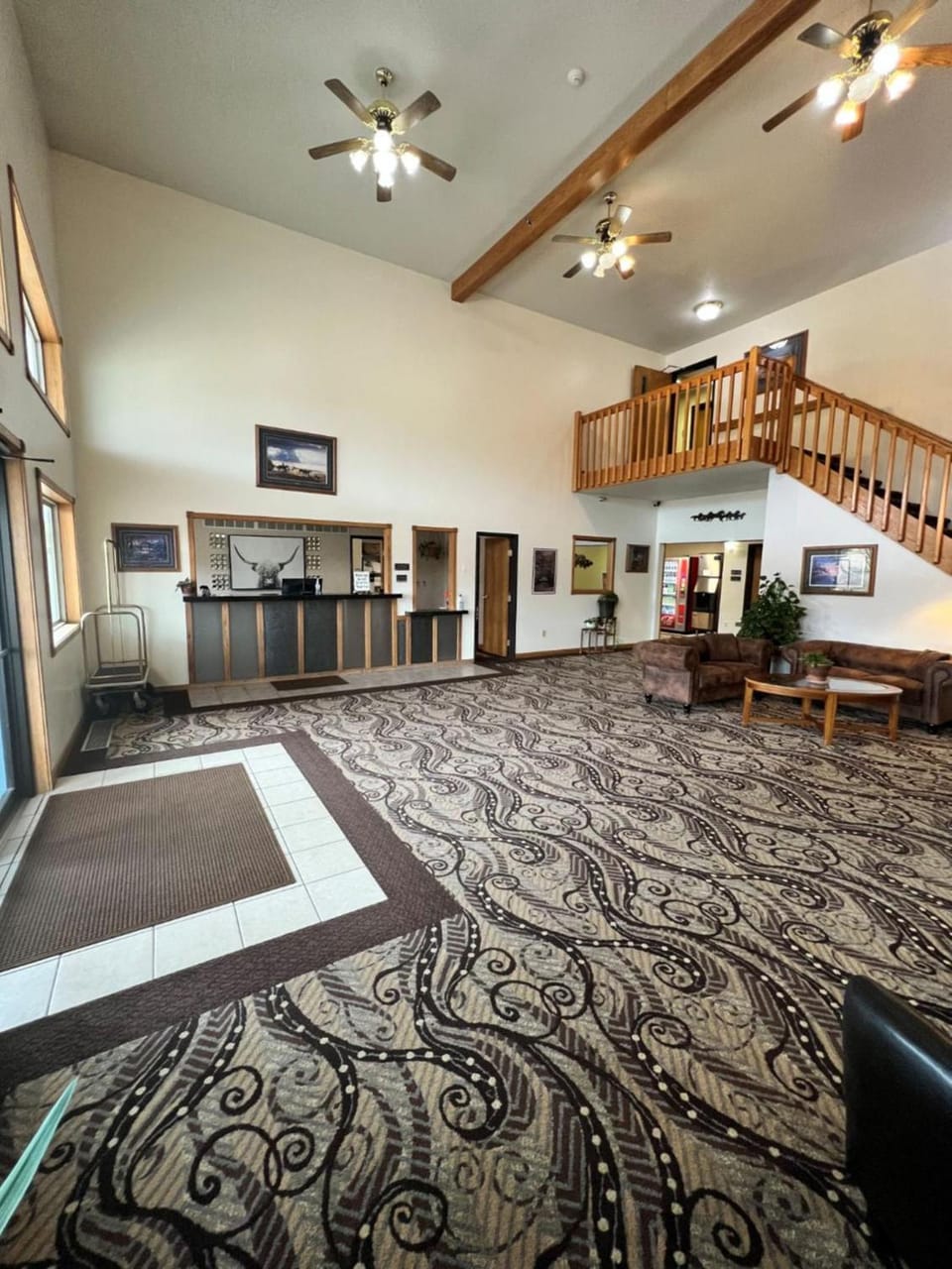 Serena Inn & Suites Hotel in Black Hills