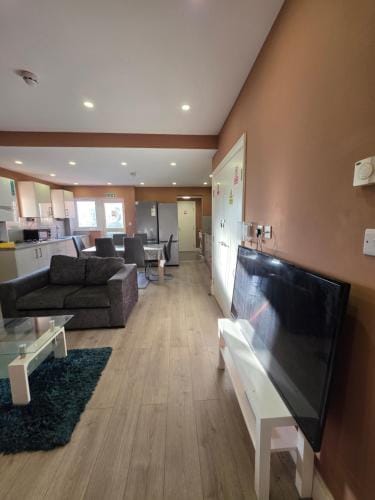 ELY Stay Hotel in Ipswich