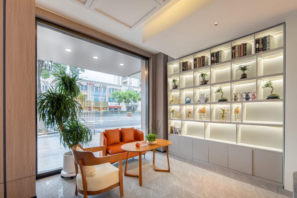 Home Inn Yuyao Yangming Ancient Town Railway Station Hotel in Zhejiang
