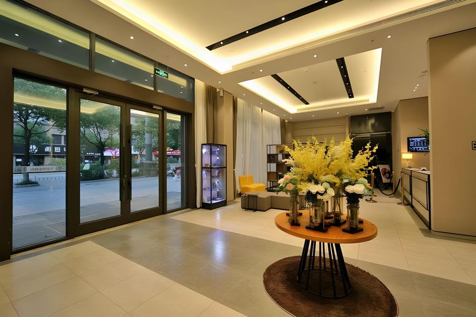 Home Inn Plus Tianchang Municipal Government Wuyue Plaza Hotel in Jiangsu