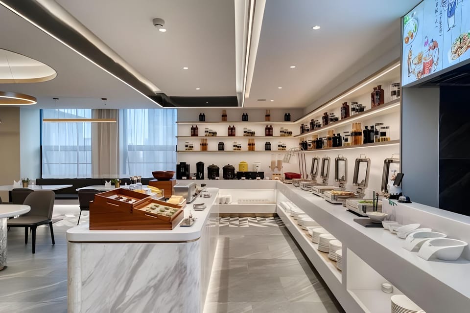 Home Inn Plus Shaoxing Luxun's Hometown Jinghu Fenglin Road Metro Station Hotel in Hangzhou
