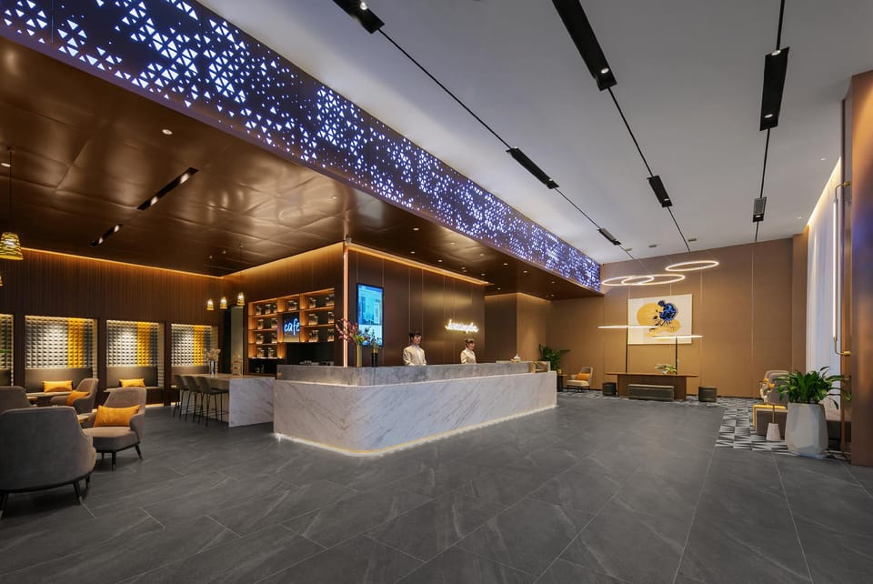 Home Inn Plus Quzhou Railway Station Hotel in Zhejiang