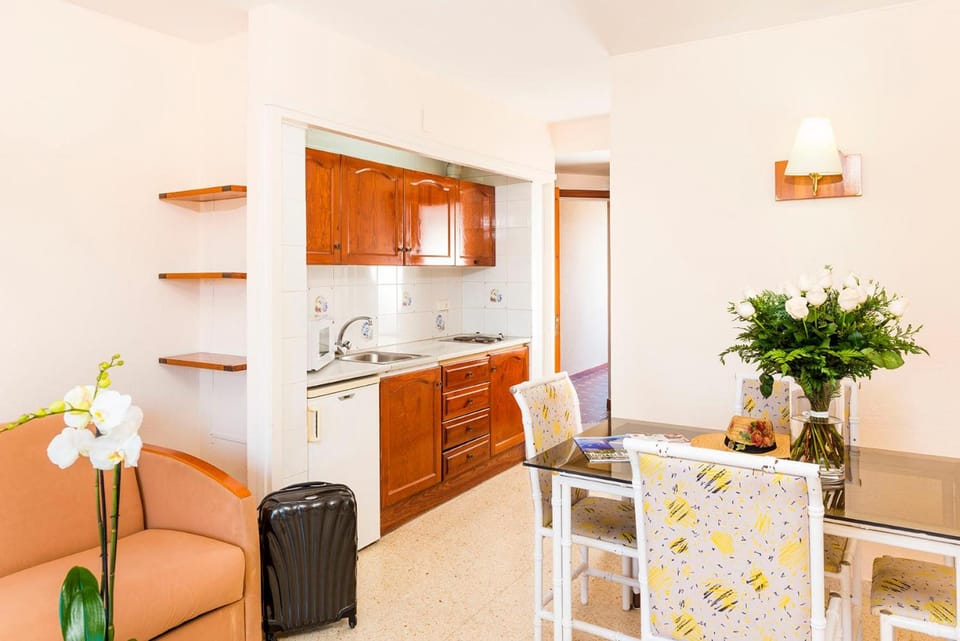 Apartamentos Guitart Apartment hotel in Lloret de Mar