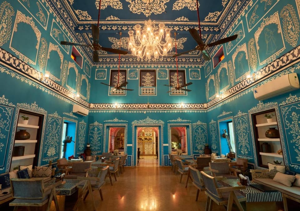 Bloom Boutique I Lake Pichola Hotel in Udaipur