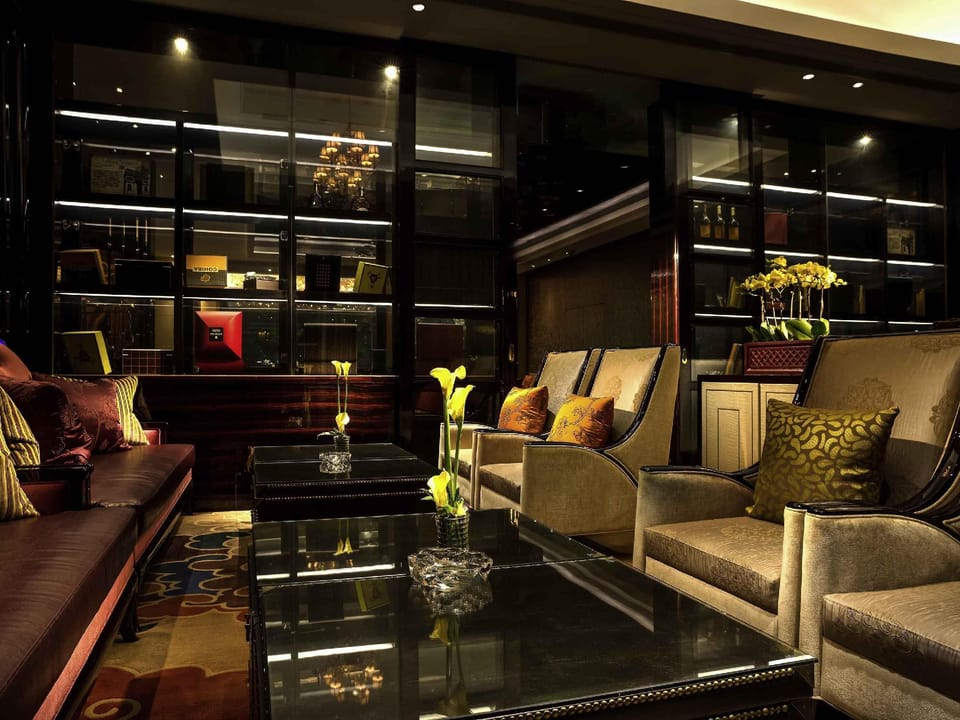 Hangzhou Westlake Sofitel Hotel in Hangzhou