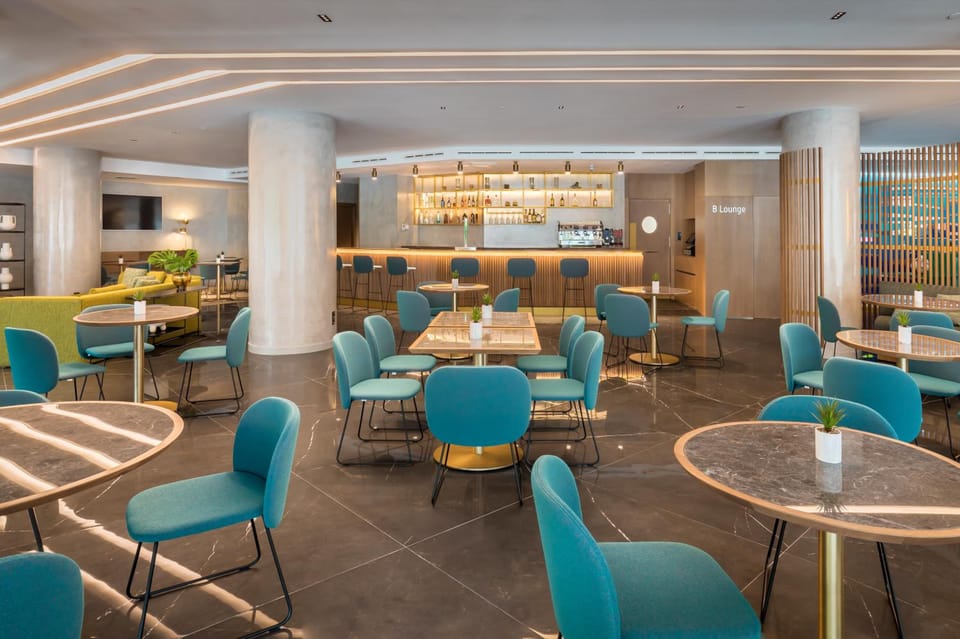 Bar/lounge