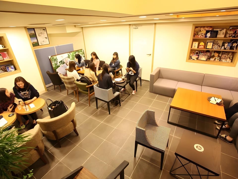 Coffee shop