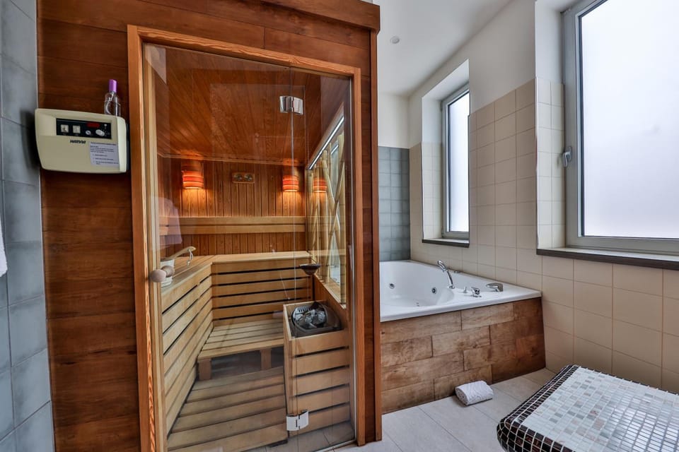 Atera Business Suites Hotel in Belgrade