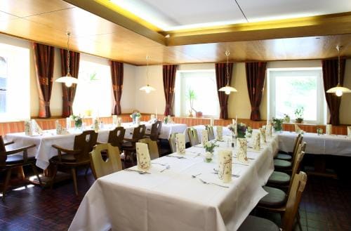 Dorfgasthof Hotel Staberhof Hotel in Carinthia, Austria