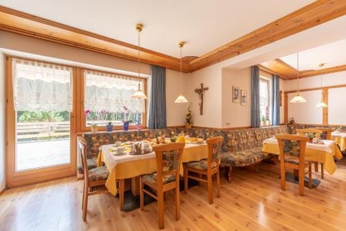 Residence Trenker Luis Hotel in Prags