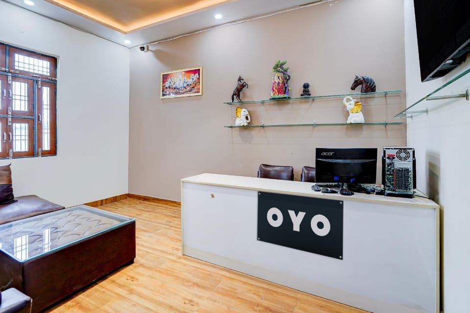 Hotel O BlackPearl Hotel in Uttar Pradesh