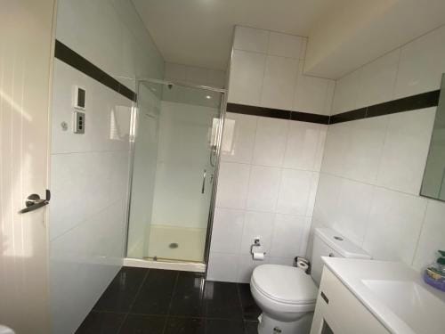 Self Contained Room in Hillsborough Hotel in Auckland