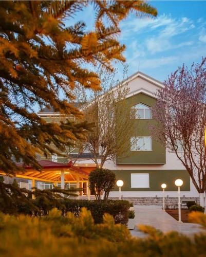 Bujtina Tomas Hotel in North Macedonia