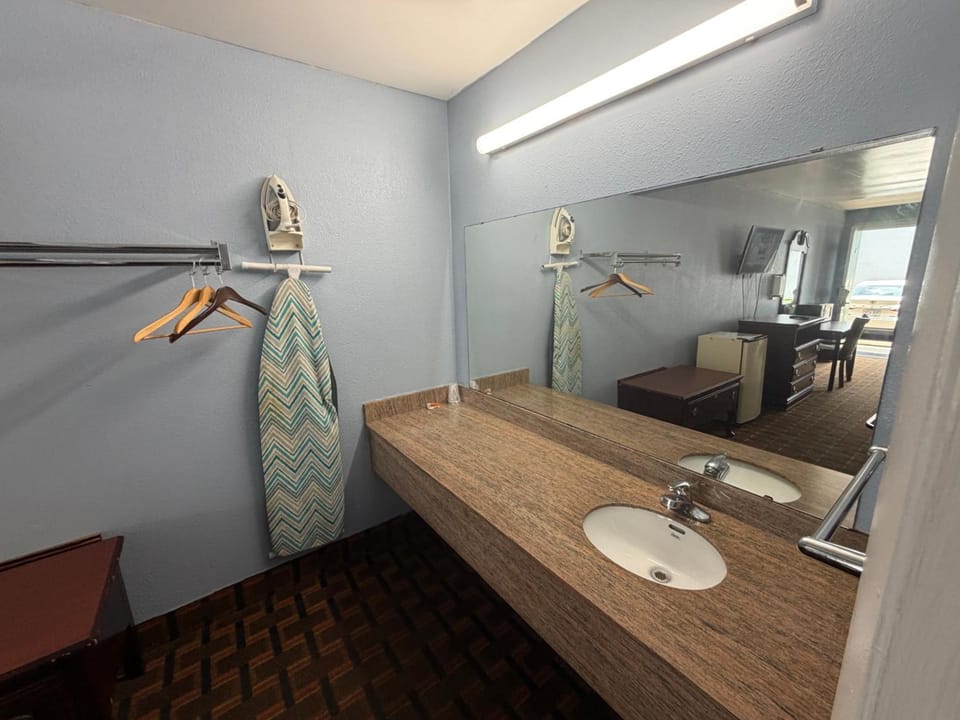 Travel inn Hotel in Richmond