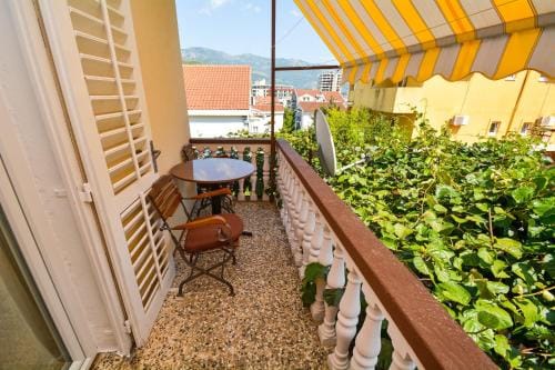 Casa SERGIO Budva Rooms & Apartments Hotel in Budva