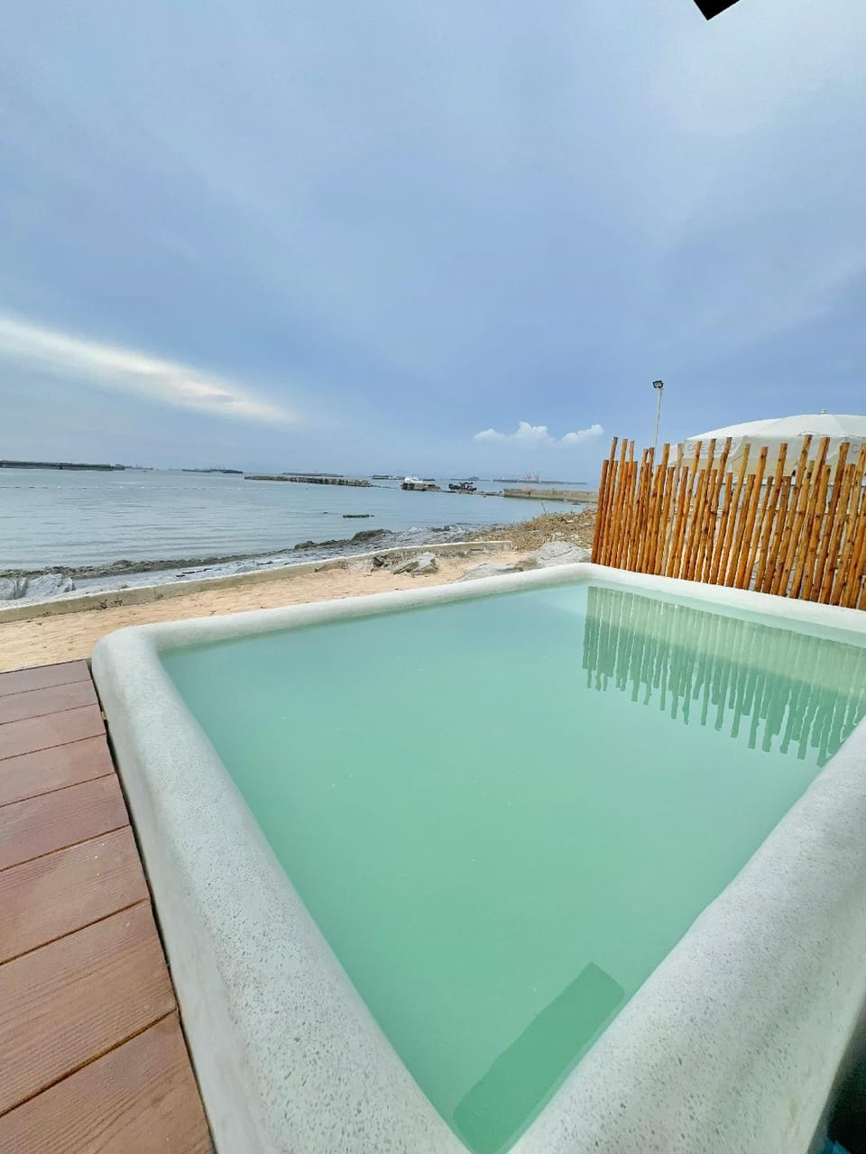 Chao Ban Chao Le Resort in Chon Buri Changwat