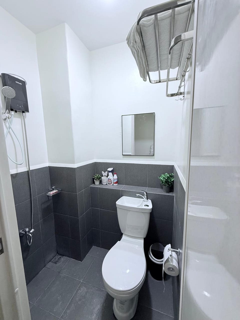 Your Cozy Studio Retreat in Cubao Hotel in Pasig
