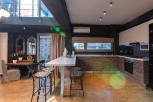 Ma Maison N°5, Private Heated Pool, Acropolis view Hotel in Athens