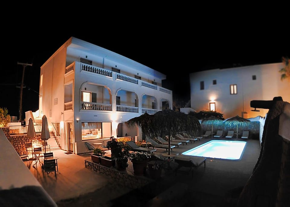 Avraki Hotel in Kamari