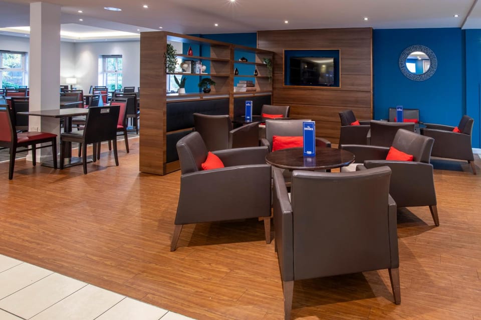 Holiday Inn Express Birmingham Oldbury By IHG Hotel in Oldbury