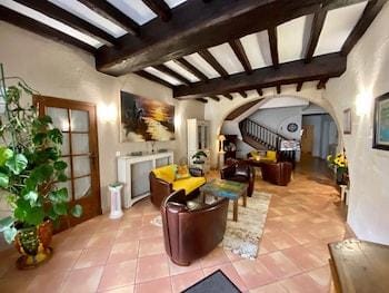Hotel Porte De Camargue Hotel in Arles