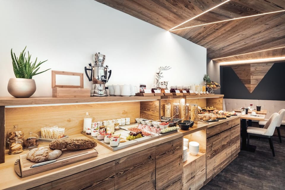 Les Dolomites Mountain Lodges Apartment hotel in Trentino-South Tyrol