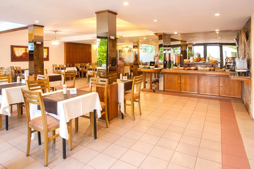 Hotel Carollo Hotel in Mendoza