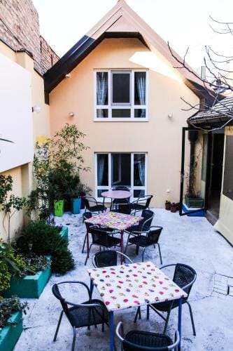 Varad INN Hostel in Novi Sad