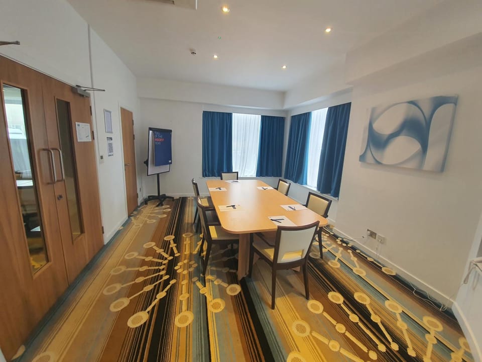 Holiday Inn Express Wakefield By IHG Hotel in Wakefield