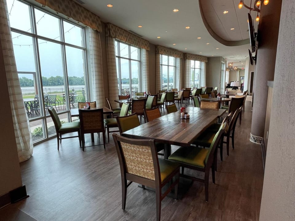 Holiday Inn Owensboro Riverfront By IHG Hotel in Owensboro