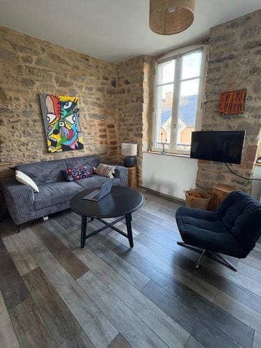 Appartement avec terrasse a Hotel de Ville Hotel in Vannes