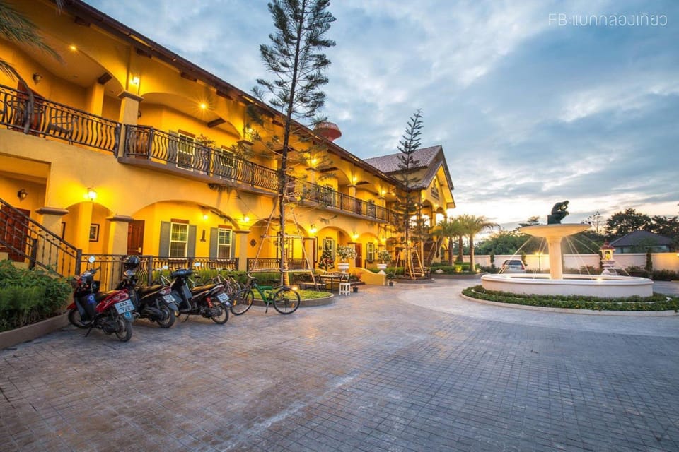 Bella Tuscany Apartment hotel in Laos