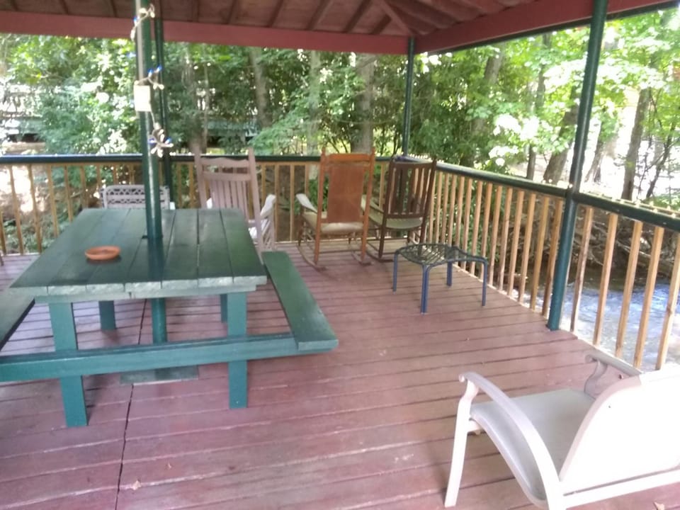 Stony Creek Motel Hotel in Maggie Valley