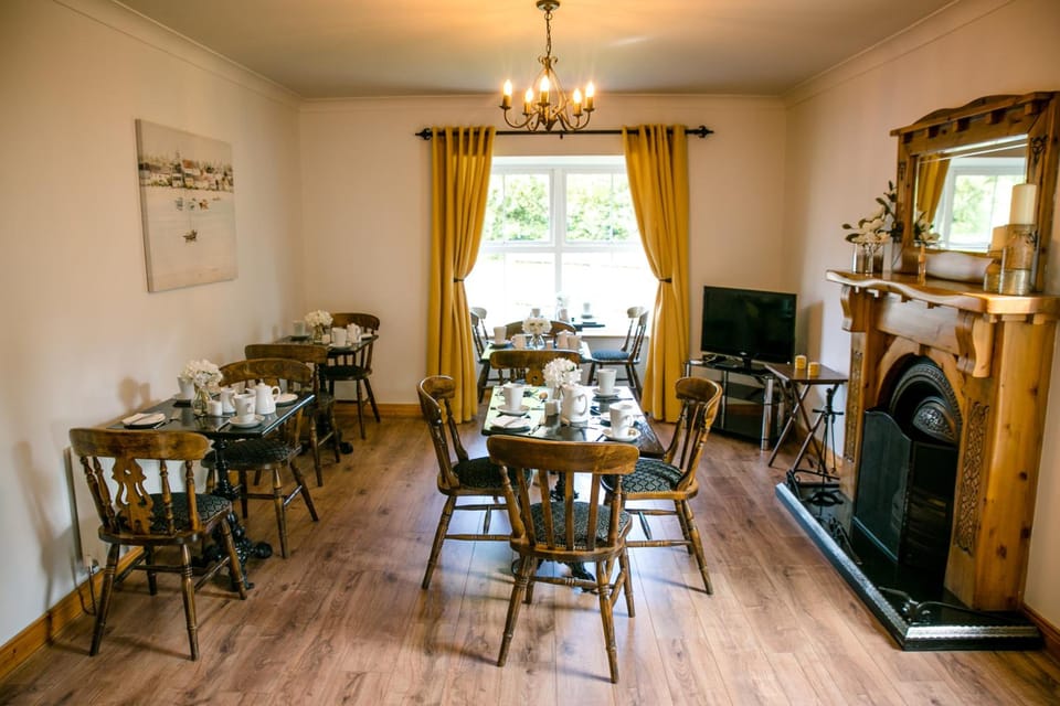 Farmleigh House, Hotel in Donegal City
