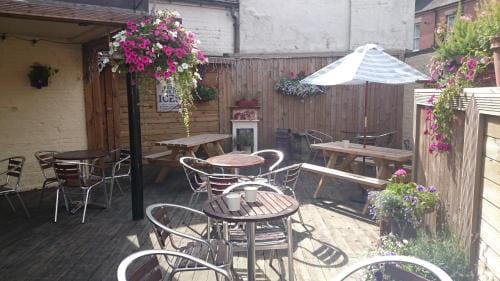 George and Dragon Ashbourne Inn in East Staffordshire District