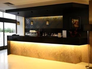 Coffee shop