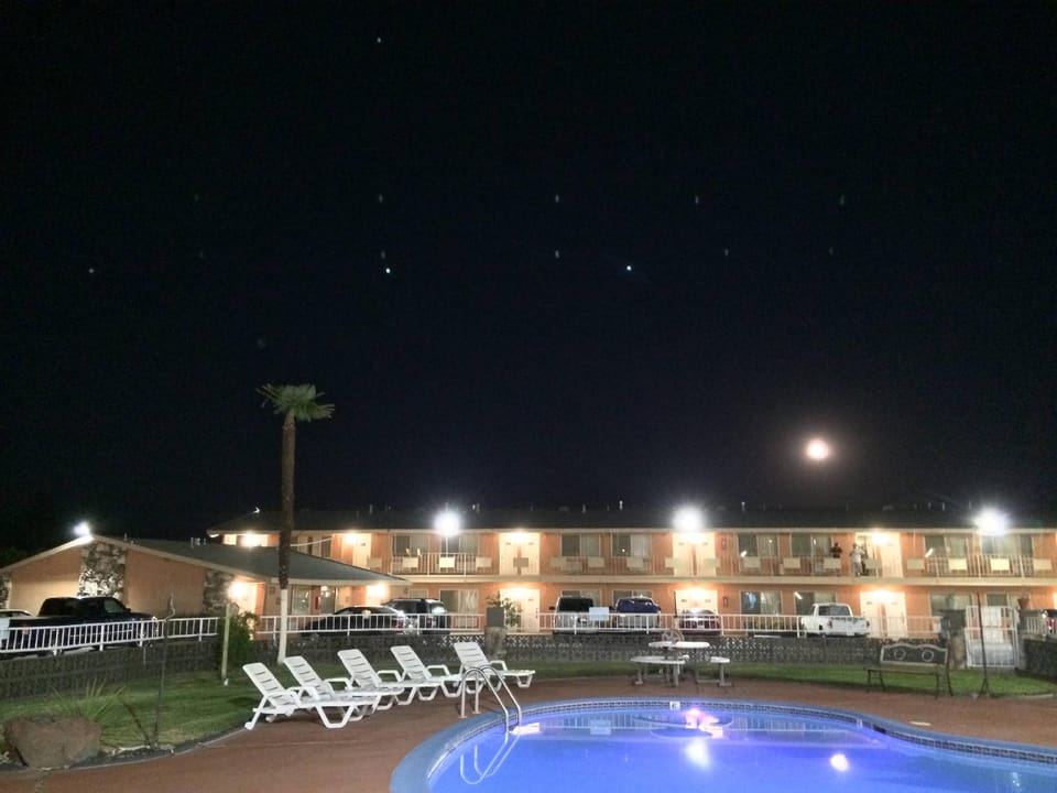 The River Inn and Suites Inn in Red Bluff