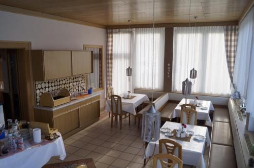 Pension DOBERNIG - CONTACTLESS CHECK IN/STAY Hotel in Klagenfurt
