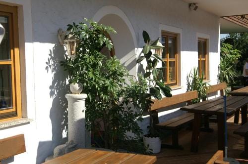 Landgasthof Spitzerwirt Hotel in Salzburgerland