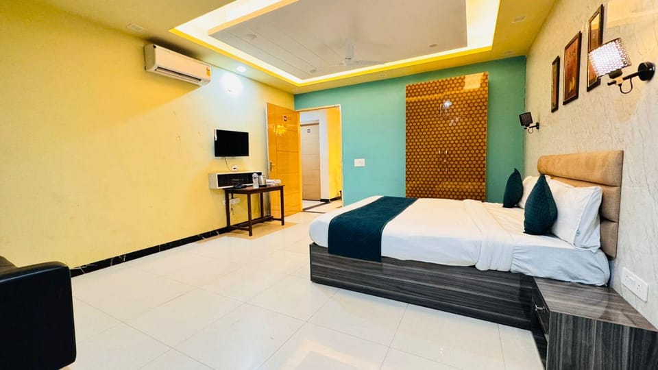 GP Palace Hotel in Lucknow