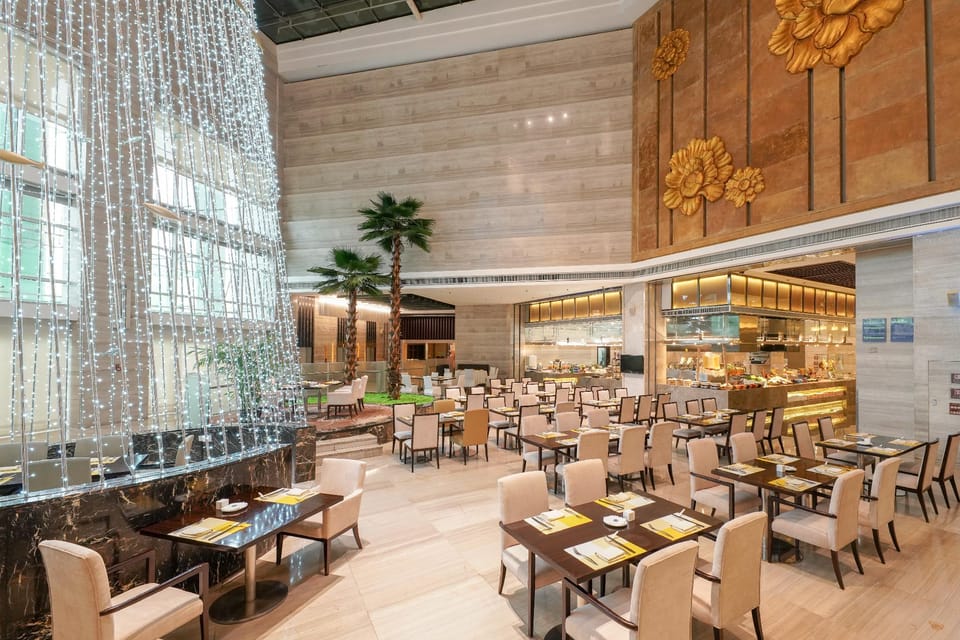 泰安宝龙艺珺酒店 Hotel in Shandong