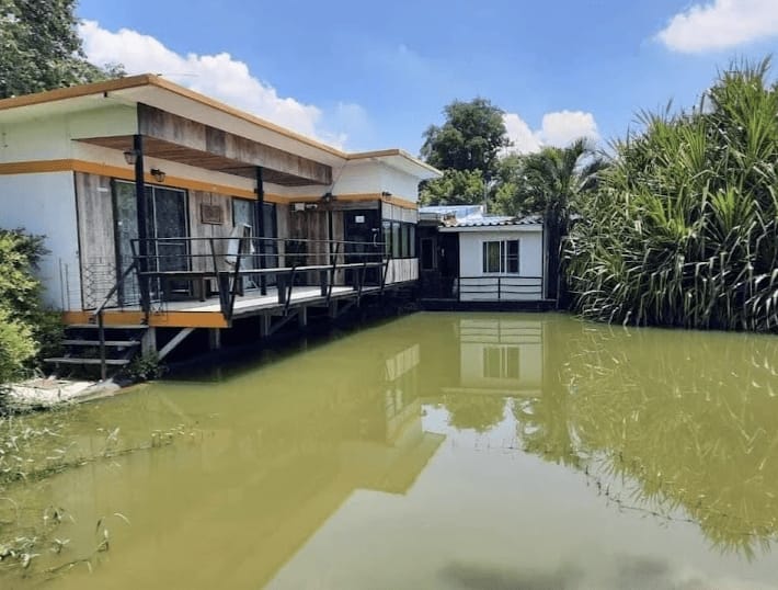 Wasu Resort Hotel in Laos