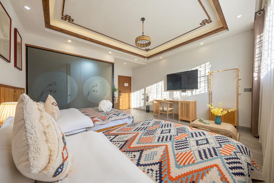 Floral Hotel Tingfengshuo B&B Huangling Scenic Spot Hotel in Zhejiang